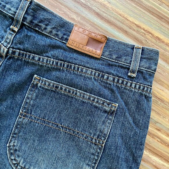 Tommy Hilfiger Women's Carpenter Jean Shorts Vintage Y2K Blue Denim Size 16 - Picture 9 of 9
